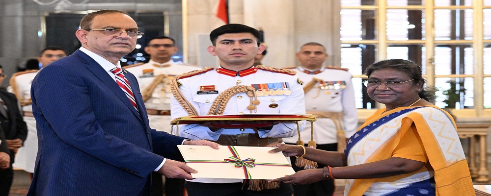 82_h.e._mr_haymandoyal_dillum_high_commissioner_of_the_republic_of_mauritius.jpeg