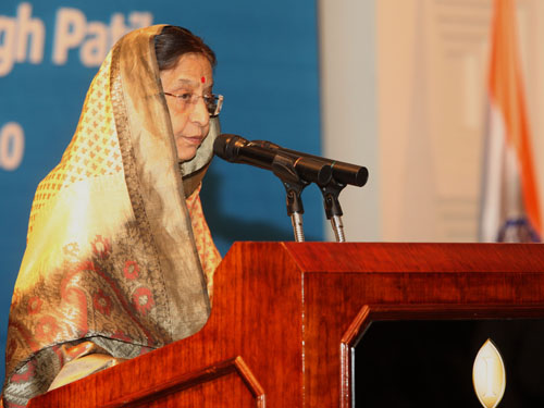 Speech by Her Excellency the President of India, Shrimati Pratibha Devisingh Patil at Reception for the Indian Community