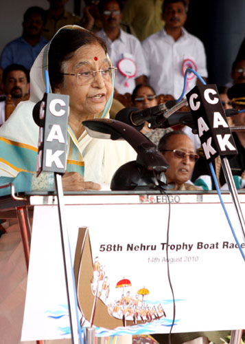 Speech by Her Excellency the President of India, Shrimati Pratibha Devisingh Patil at the 58th Nehru Trophy Boat Race at Punnamada Lake