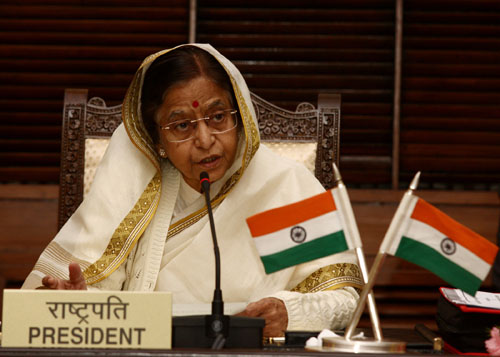 Speech By Her Excellency The President Of India, Shrimati Pratibha Devisingh Patil At The Meeting Of The Committee Of Governors On Farmer-industry Partnership At Rashtrapati Bhavan, New Delhi