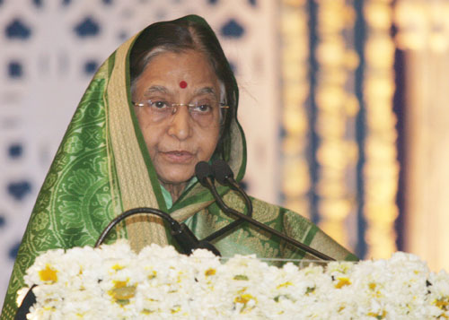 Speech by Her Excellency the President of India, Shrimati Pratibha Devisingh Patil, at the Platinum Jubilee Celebrations and Release of Postage Stamp on the Reserve Bank of India