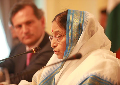 Speech by Her Excellency the President of India, Shrimati Pratibha Devisingh Patil, at the Business Meeting at Madrid, Spain