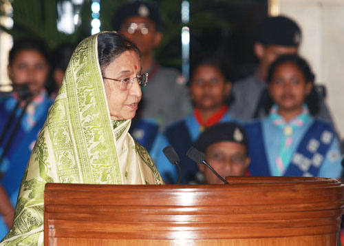 Speech by Hon'ble President of India, Shrimati Pratibha Devisingh Patil, at the Presentation of the Rashtrapati Scouts and Guides Awards for the Years 2007-08 and 2008-09