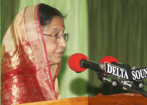 Speech by Her Excellency the President of India, Shrimati Pratibha Devisingh Patil at the Civic Reception