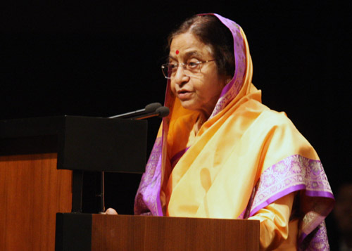 Peech By Her Excellency The President Of India, Shrimati Pratibha Devisingh Patil At The Indian Community