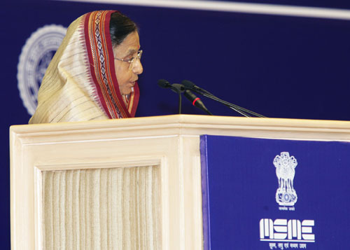 Speech by Her Excellency the President of India, Shrimati Pratibha Devisingh Patil on the Occasion of Presentation of National Awards Instituted by the Ministry of Micro, Small and Medium Enterprises