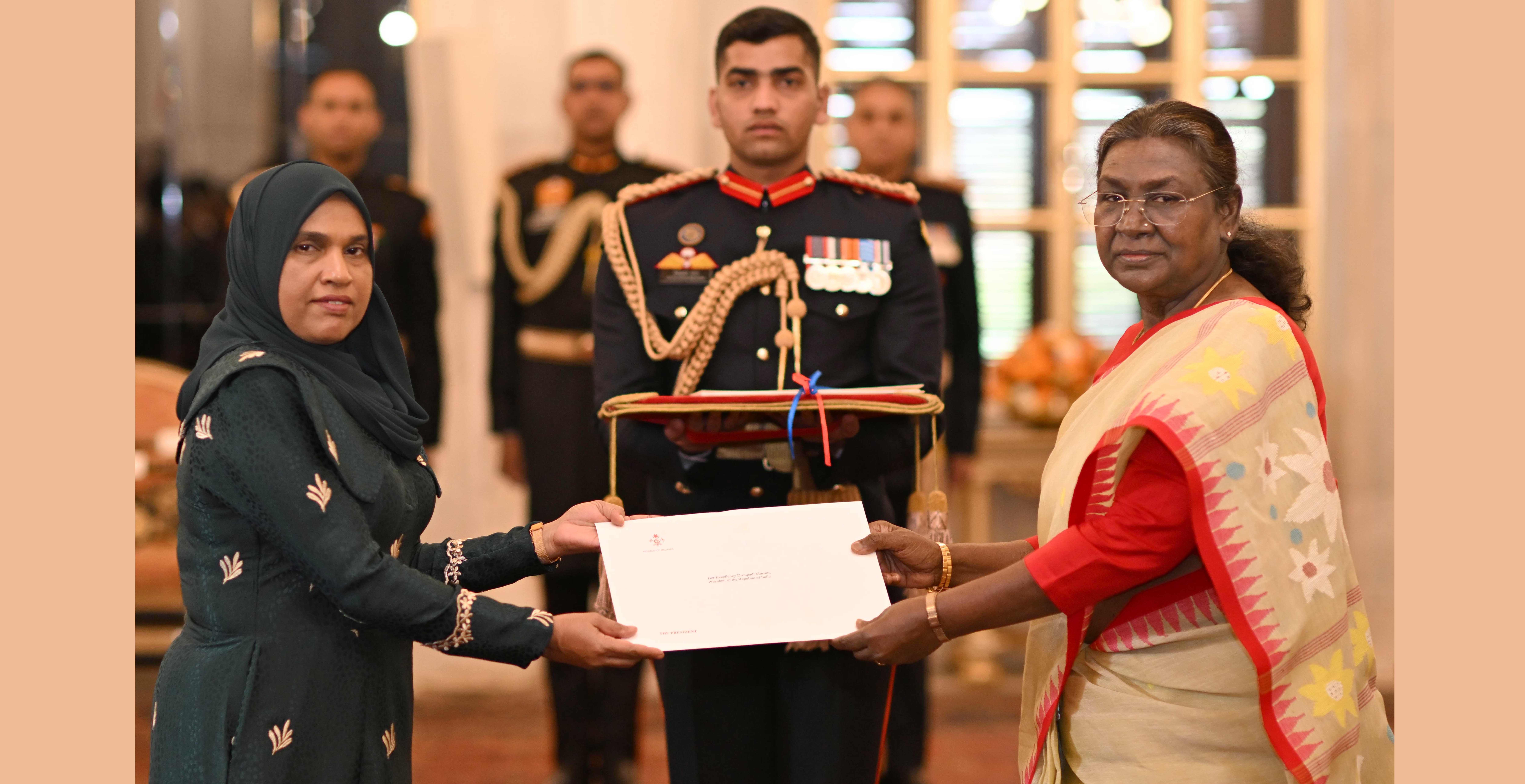 H.E. Ms Aishath Azeema, High Commissioner of the Republic of Maldives presenting credentials to the President of India, Smt Droupadi Murmu at a ceremony held at Rashtrapati Bhavan on February 17, 2025.