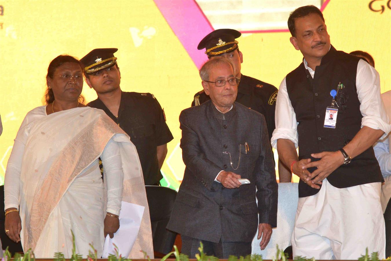 The President of India, Shri Pranab Mukherjee inaugurating the 44 Kms Deoghar-Basukinath Solar Street Light Project (Deoghar Part) and Laying Foundation Stone of Software Technology Parks of India (STPI) Centre, Jasidih, Deoghar, Employees State Insurance