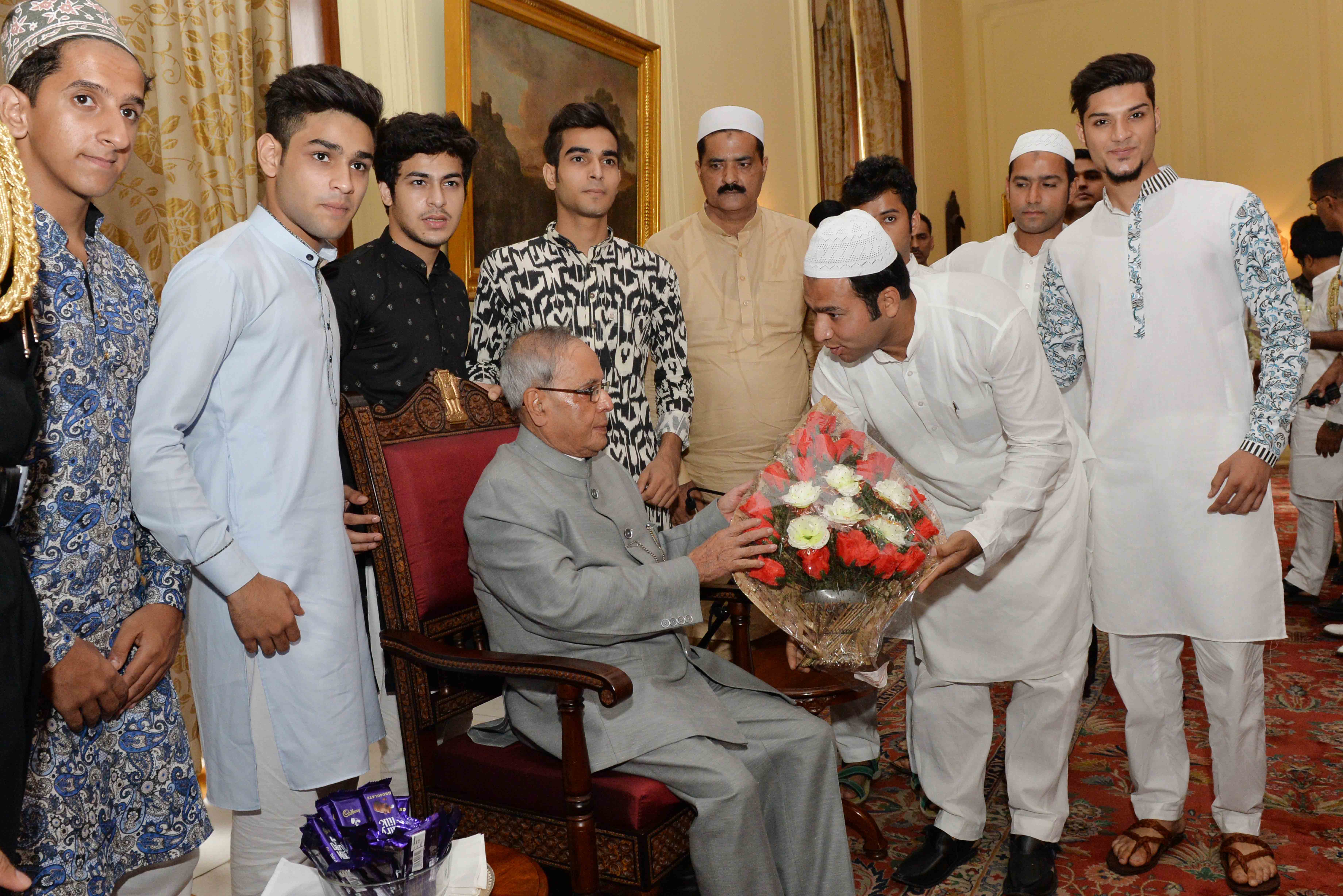 The President, Shri Pranab Mukherjee receiving Id-ul-Fitr's greetings at Rashtrapati Bhavan on July 18, 2015.