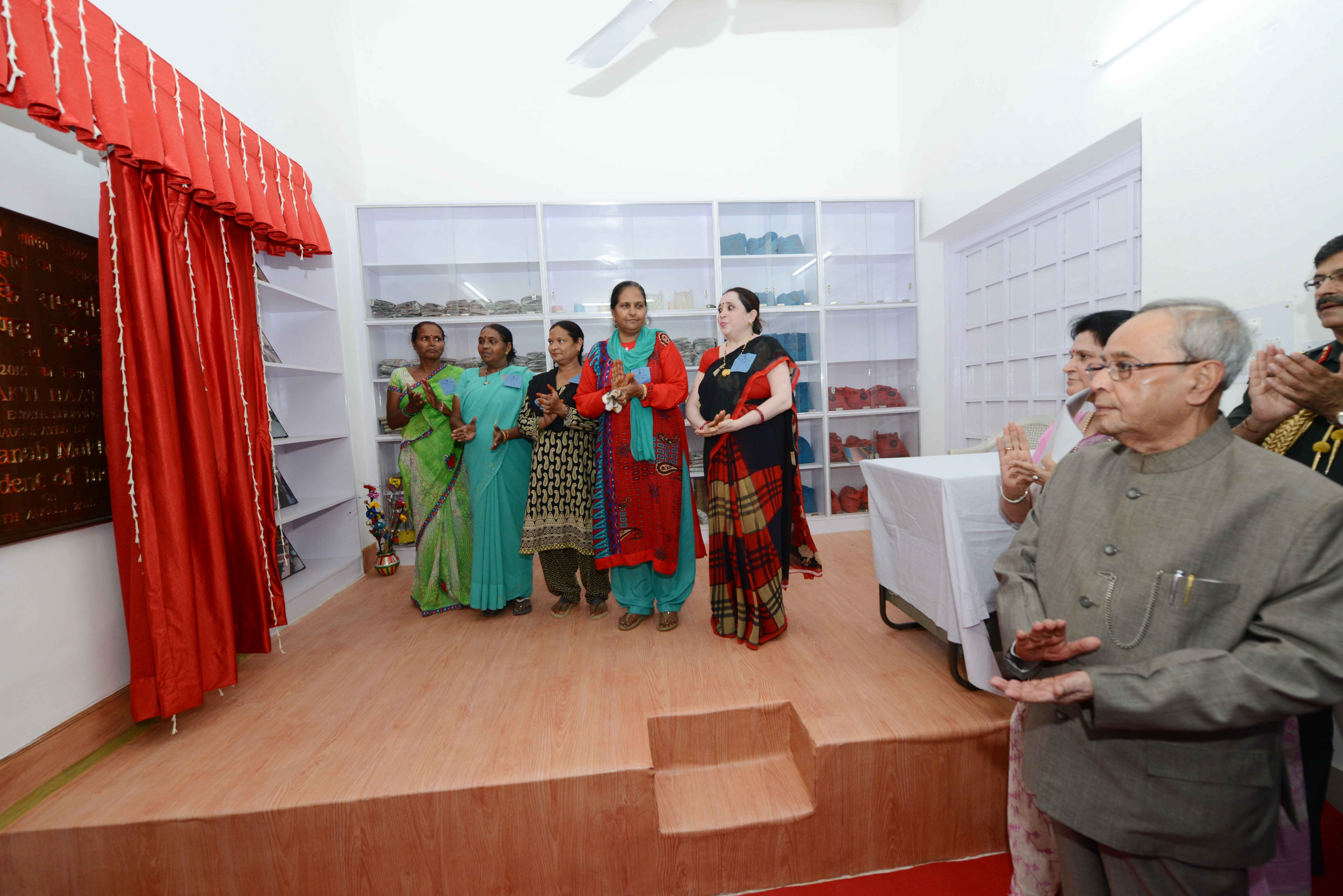 The President of India, Shri Pranab Mukherjee inaugurating the Shakti Haat at President's Estate on August 4, 2015.