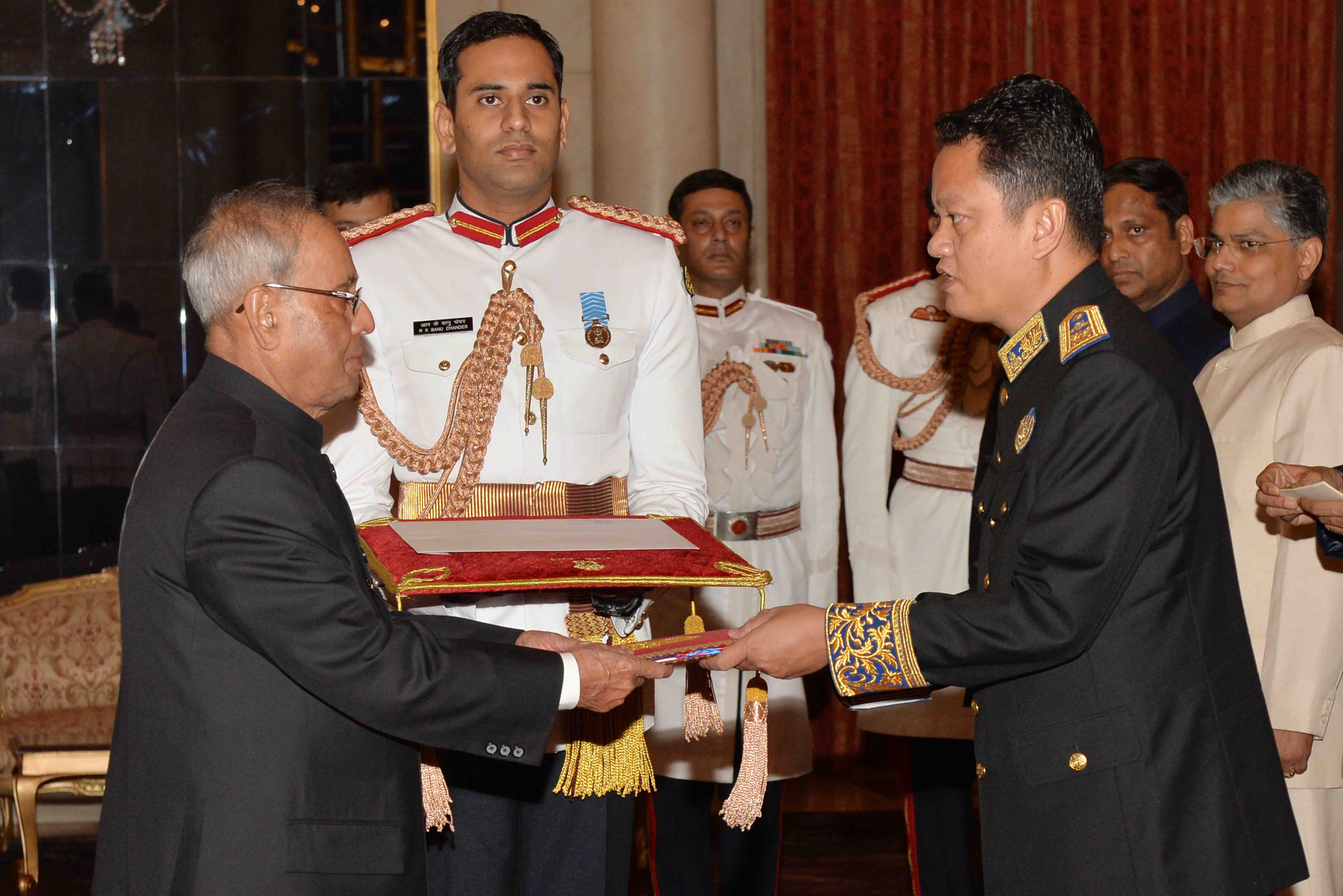 The Ambassador of the Kingdom of Cambodia, His Excellency Mr. Pichkhun Panha presenting his Credential to the President of India, Shri Pranab Mukherjee at Rashtrapati Bhavan on August 26, 2015.