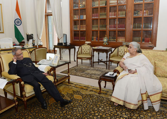 The Union Minister of Culture, Smt. Chandresh Kumari Katoch meeting with the President of India, Shri Pranab Mukherjee at Rashtrapati Bhavan in New Delhi on June 24, 2013.