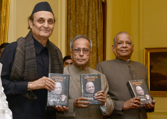 The President of India, Shri Pranab Mukherjee receiving the first copy of the book 'Janaki Ballav Patnaik – The March to a Modern Odisha’ at Rashtrapati Bhavan in New Delhi on August 22, 2013.