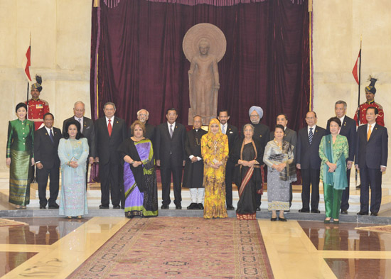 The President of India, Shri Pranab Mukherjee at the inaugural function of the Centenary Celebration of the Award of Nobel Prize to Kabiguru Rabindranath Tagore at Visva - Bharati Uttarayan Complex in Santiniketan, West Bengal on December 19, 2012. Also s