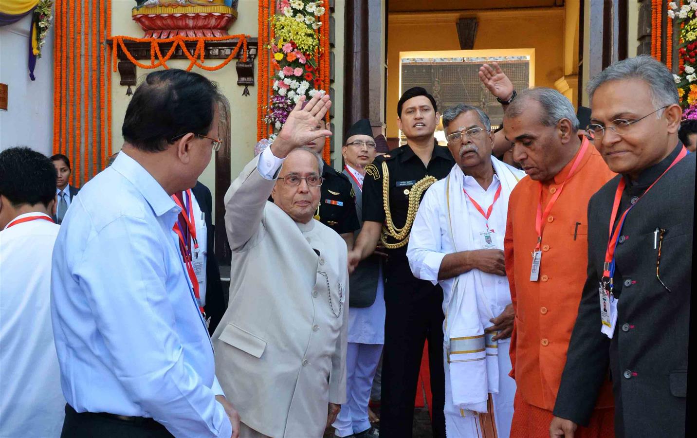 The President of India, Shri Pranab Mukherjee visiting Pashupatinath Temple during at Kathmandu in Nepal on November 3, 2016. 