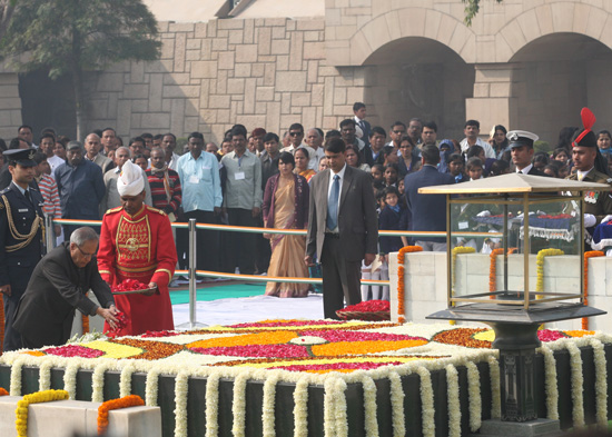 The President of India, Shri Pranab Mukherjee paying him homage at the Samadhi of the Father of the Nation, Mahatma Gandhi at Raj Ghat in New Delhi on the January 30, 2013 on the occasion of his 65th Death Anniversary.