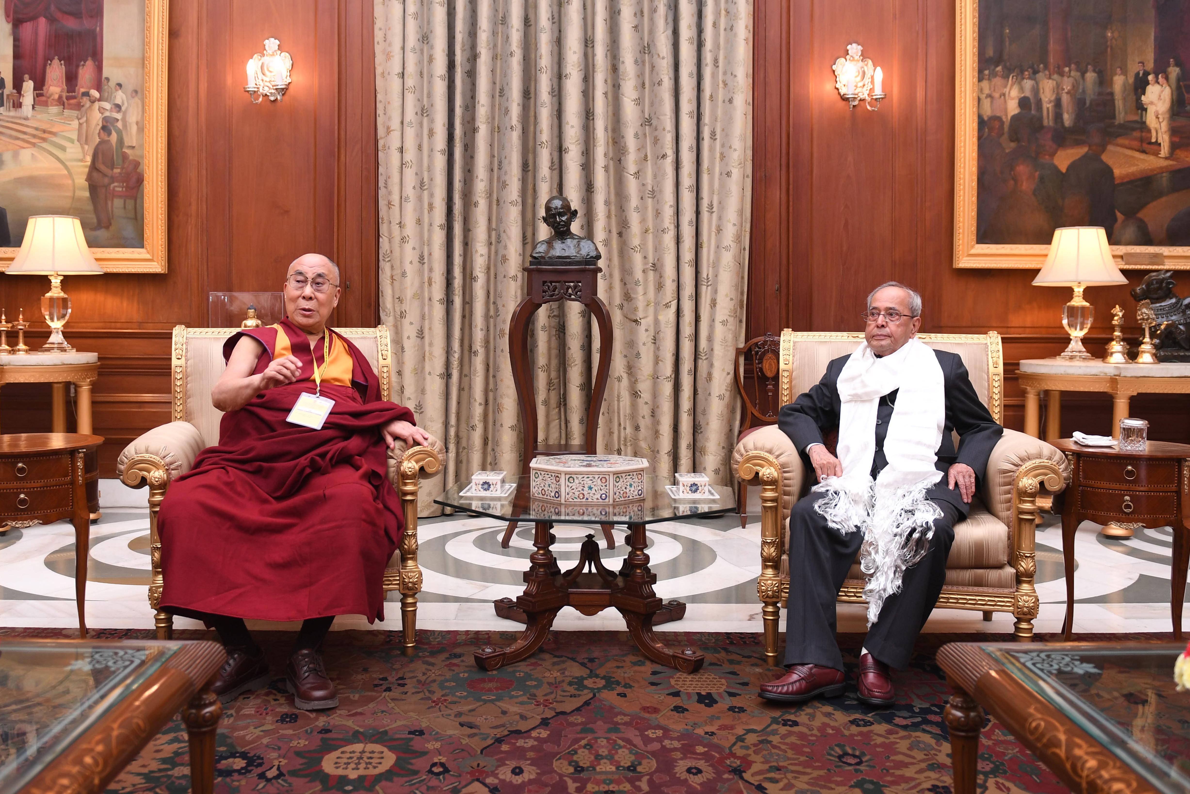 His Holiness the Dalai Lama calling on the President of India, Shri Pranab Mukherjee at Rashtrapati Bhavan on December 11, 2016. 