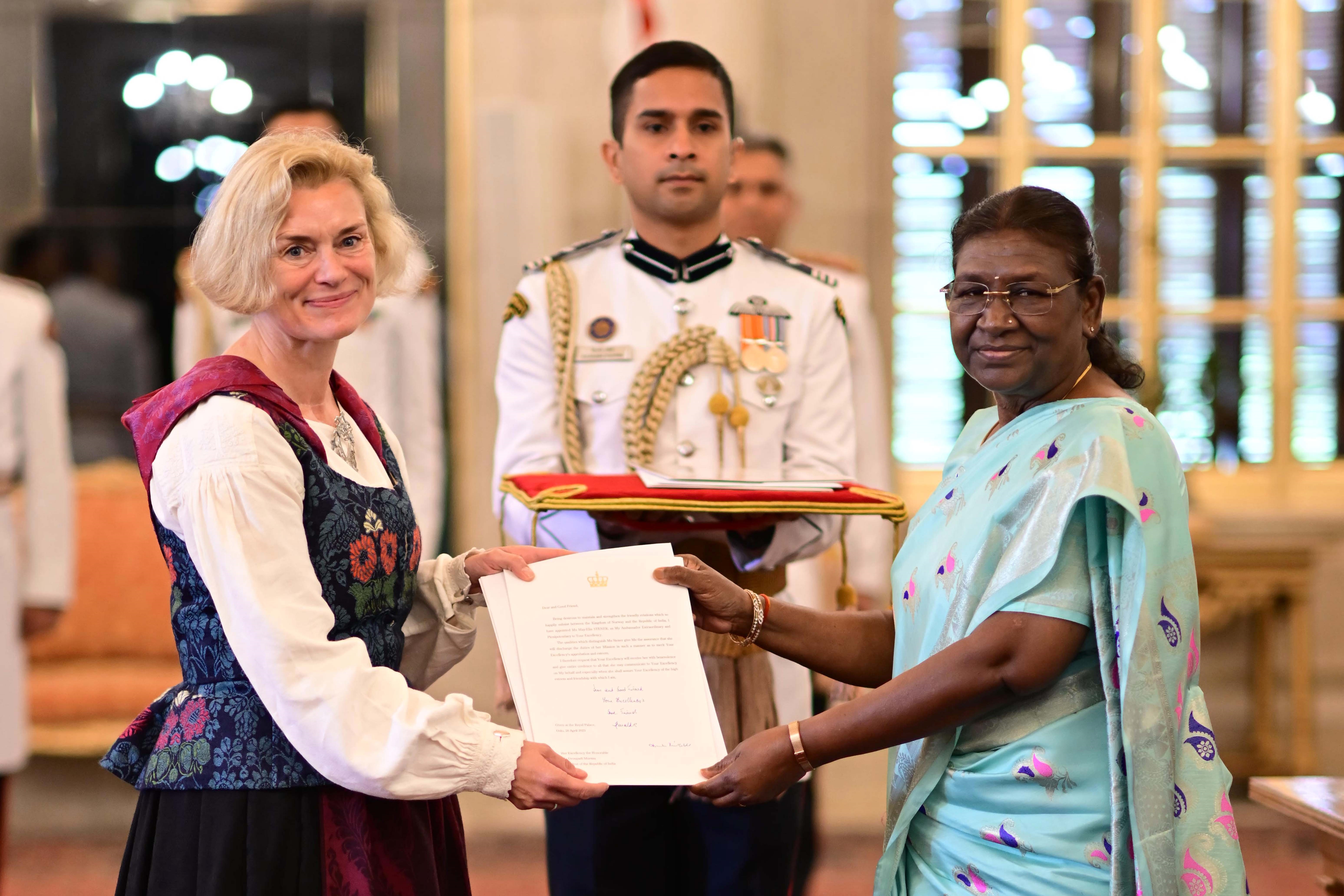 H.E. Mrs May-Elin Stener, Ambassador of the Kingdom of Norway presenting credentials to the President of India, Smt Droupadi Murmu at Rashtrapati Bhavan on August 29, 2023.