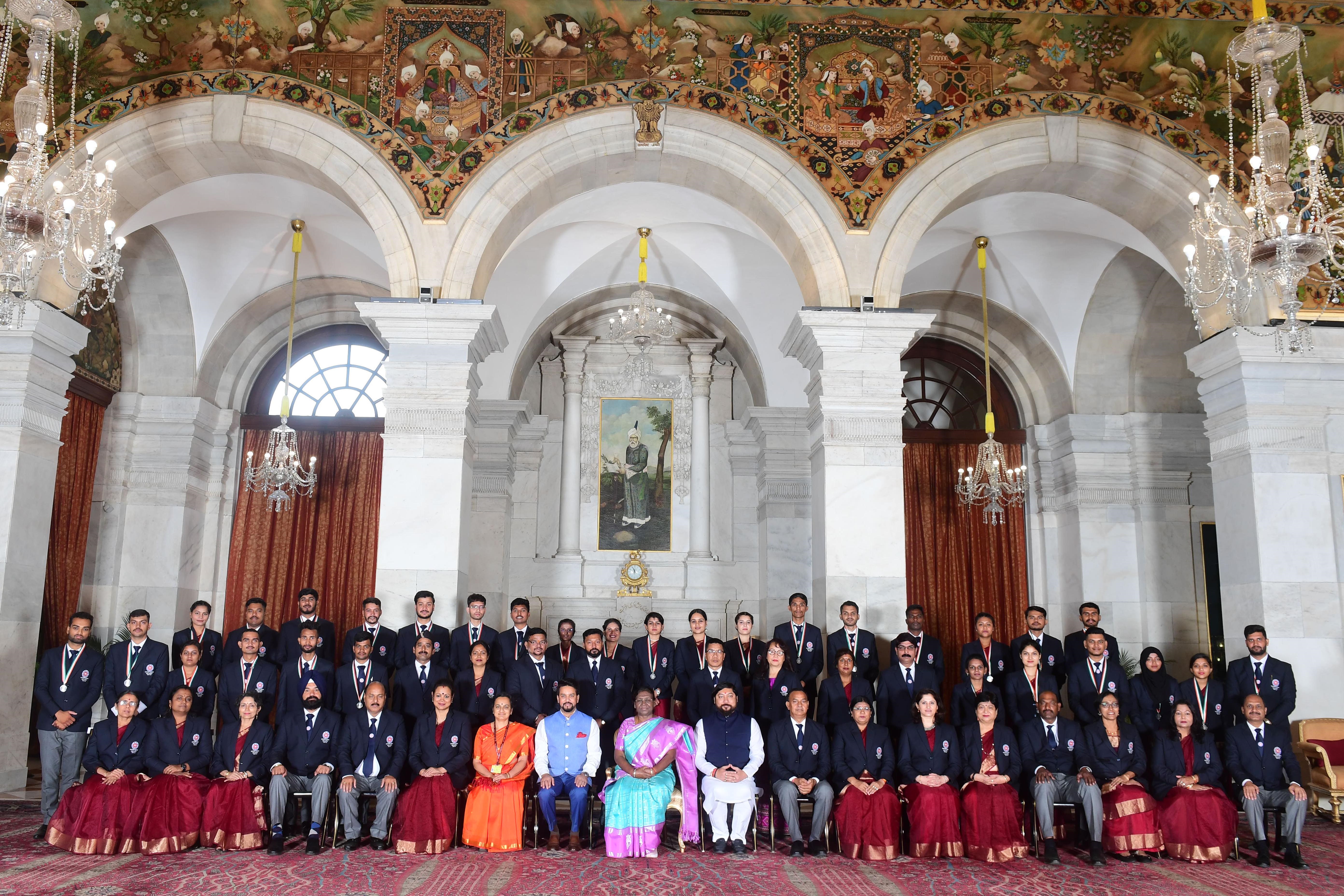 The President of India, Smt Droupadi Murmu presented the National Service Scheme Awards for the year 2021-2022 at Rashtrapati Bhavan on September 29, 2023.
