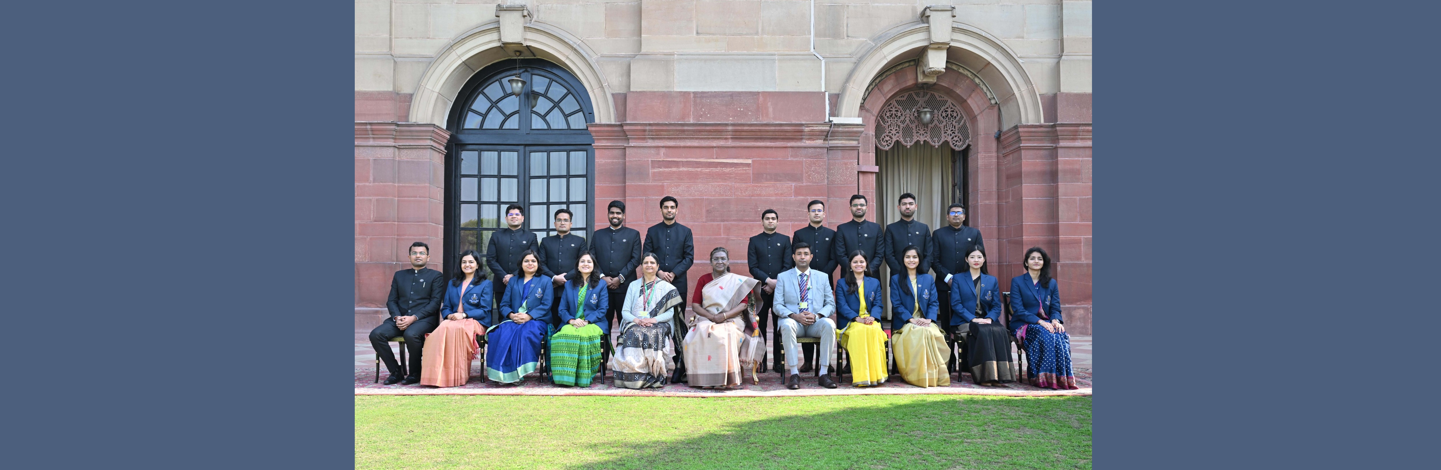 A group of probationers of Indian Defence Accounts Service called on the President of India, Smt Droupadi Murmu at Rashtrapati Bhavan on January 22, 2025.